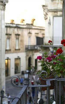 Palazzo Belli B&B Lecce Exterior foto